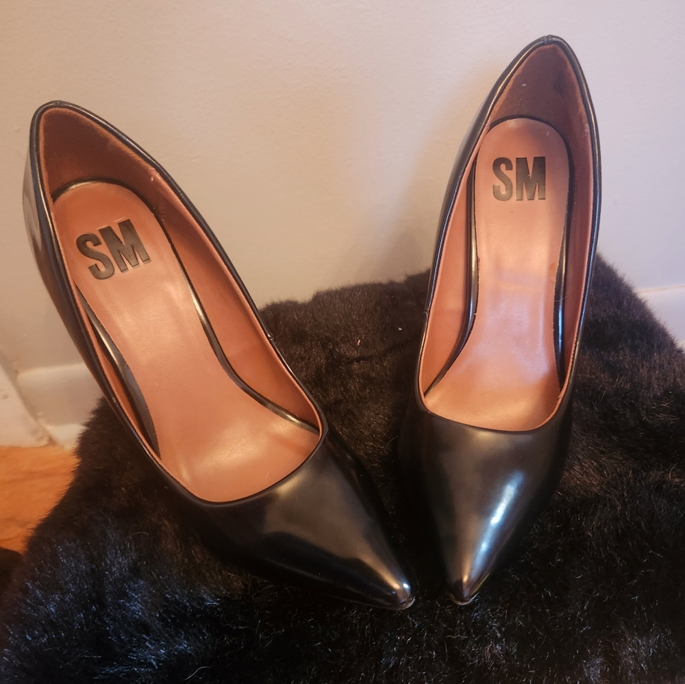 SM Perfect Black stilettos